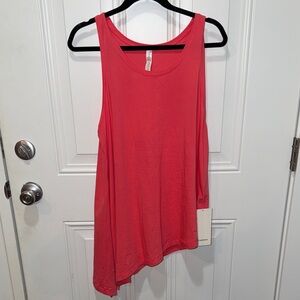 NWT Lululemon To The Point Tank - size 10